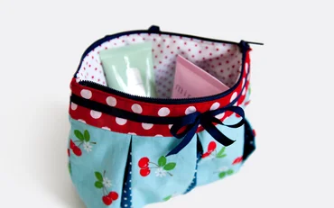 Schnittmuster Freebie Kosmetiktasche Schleife nähen