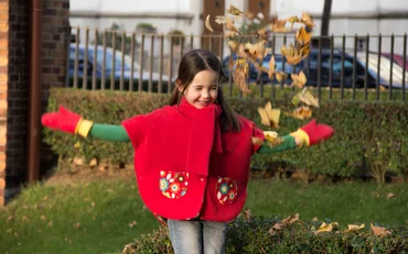 Schnittmuster kostenlos Kinder-Poncho mit Videoanleitung