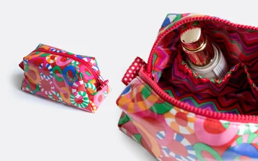 Nähanleitung Kosmetiktasche Vicky mit Innenfächern nähen