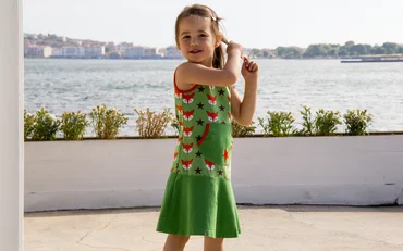 Schnittmuster Kinderkleid mit Trägern selber nähen