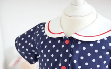 Schnittmuster Kinderkleid mit Bubikragen nähen