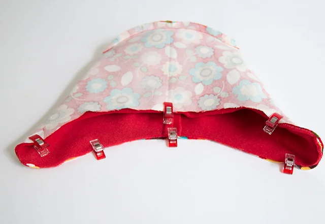 Kindermütze Lagen zusammenstecken