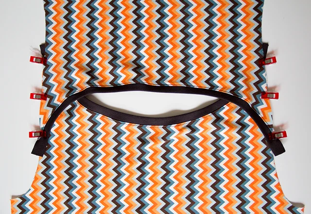american_neckline