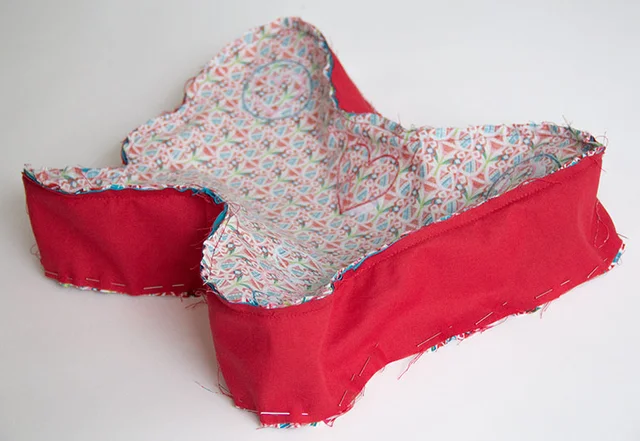 Nähanleitung Schmetterlings-Kissen Rückseiten annähen