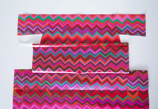 Nähanleitung Kosmetiktasche Vicky Teilungsnaht und Innenfach nähen