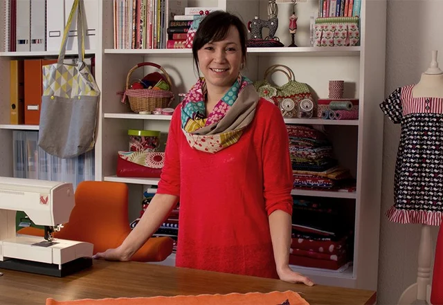 Nähanleitung kostenlos Loopschal selber nähen Videodreh