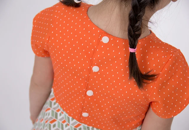 Dirndlkleid mit Knopfleiste DIY