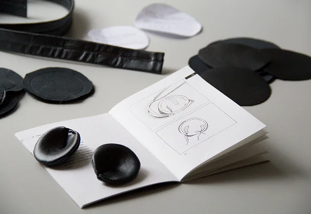 Fake Feathers Booklet Flowerbelt