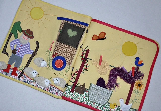 Fühlbuch für Babies Bauernhofmotiv