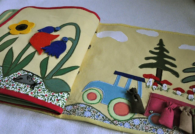 Fühlbuch für Babies Traktor