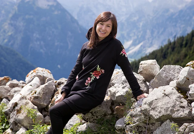 Hoodie-Kleid Schnittmuster Anleitung Outfit