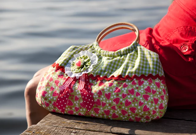 Handtasche mit Holzbügel selber nähen Handtasche mit Holzbügel selber nähen
