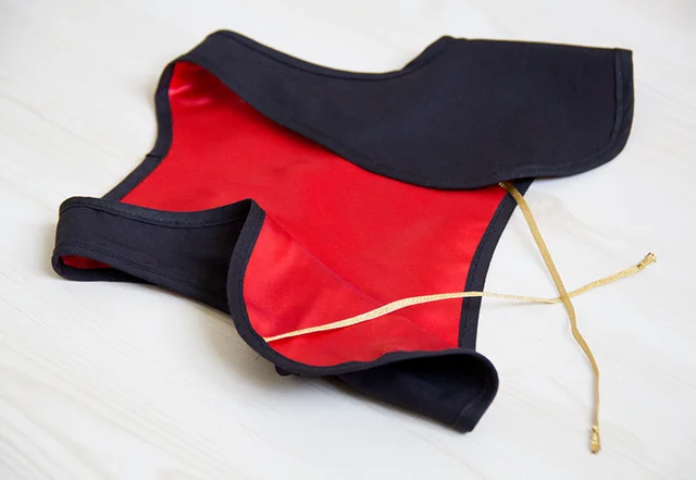 Kinderweste mit Schrägband einfassen Kinderweste mit Schrägband einfassen
