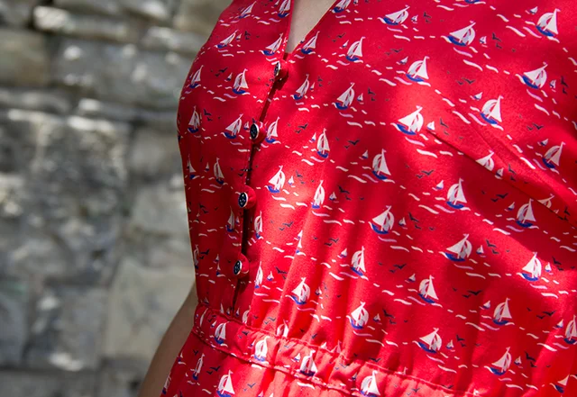 Kleid DIY Knopfleiste