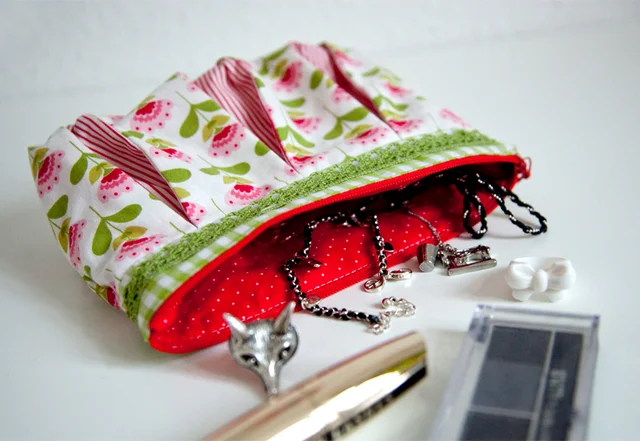 gratis Schnittmuster Kosmetiktasche mit Kellerfalten nähen