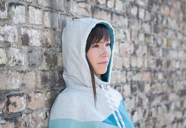 Nähanleitung Schnittmuster Damen Hoodie Teilung Kapuze selber nähen