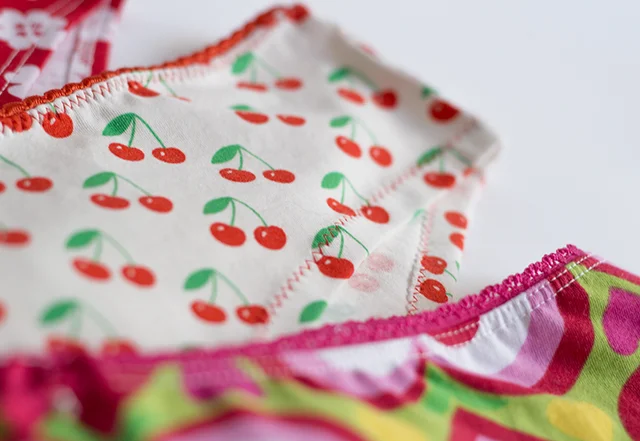 Damen-Panties selber nähen mit Verzierung Damen-Panties selber nähen mit Verzierung