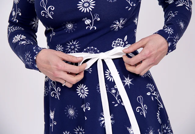 pattydoo Jerseystoff blau Jerseykleid Ella Schleifenband pattydoo Jerseystoff blau Jerseykleid Ella Schleifenband