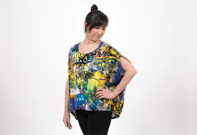 Oversize Shirt mit crazy Print