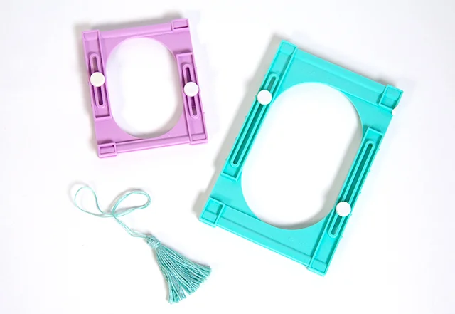 Quasten DIY-Set selbermachen mit Videoanleitung Quasten DIY-Set selbermachen mit Videoanleitung