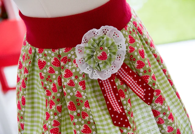 Schnittmuster Kinderrock mit Ansteckorden