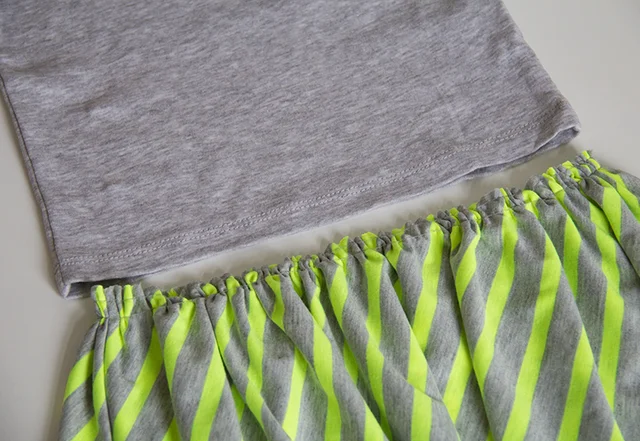 gekräuseltes Rockteil