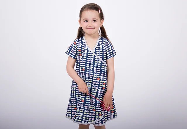 Schnittmuster Wickelkleid für Kinder