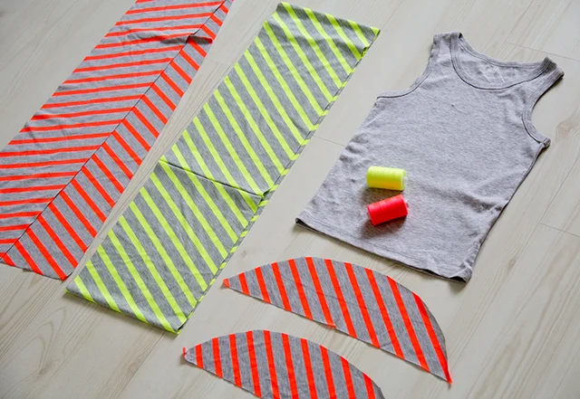 Top, Stoffreste und Nähgarn