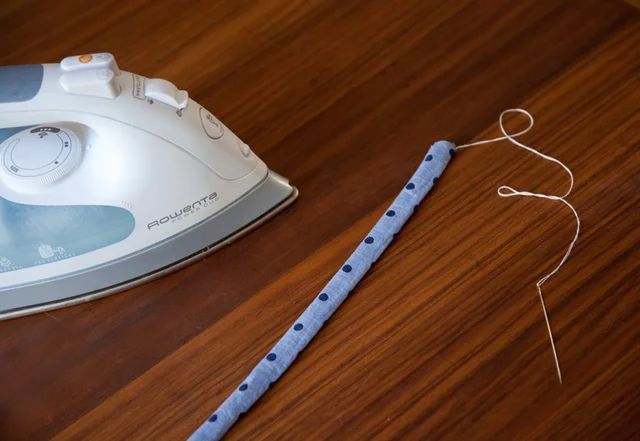 Täger bügeln und absteppen