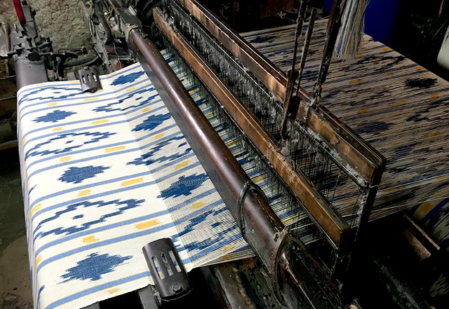 Webstuhl Zungenstoff Ikat Mallorca Webstuhl Zungenstoff Ikat Mallorca