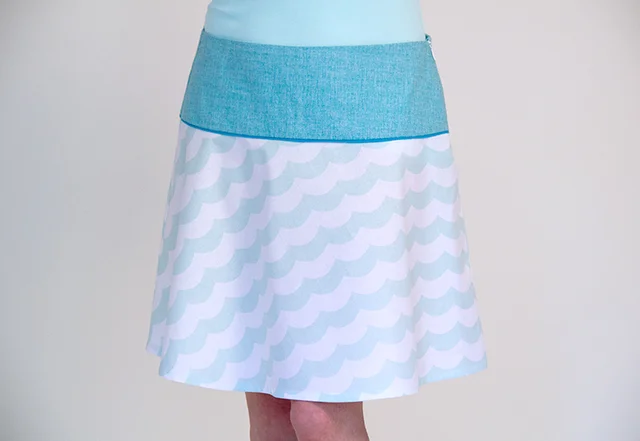 Schnittmuster Rock weiß türkis