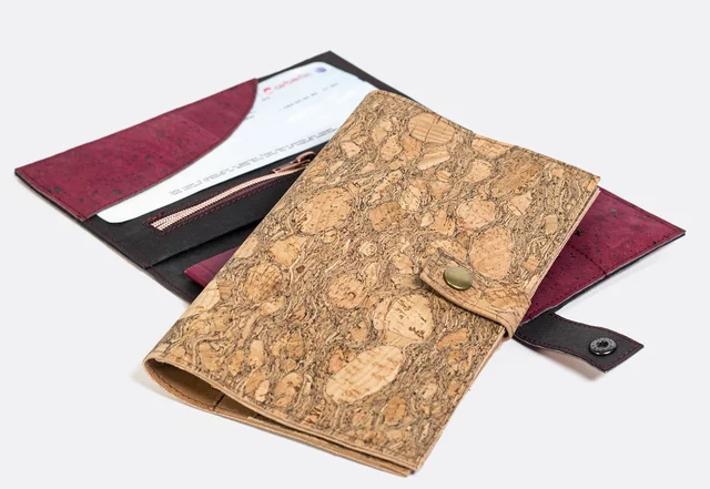 Reiseetui im edlen Natur-Korklook