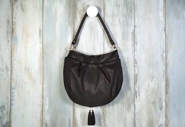 Hobo-Bag aus Leder nähen mit Reißverschluss