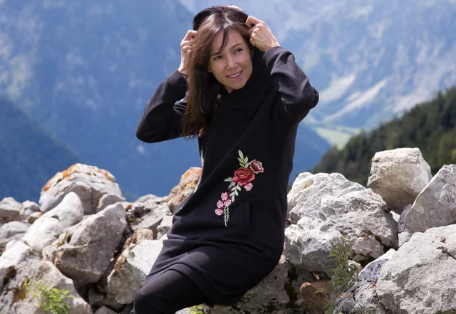 Schnittmuster Sweatkleid Ronja auf der Alm