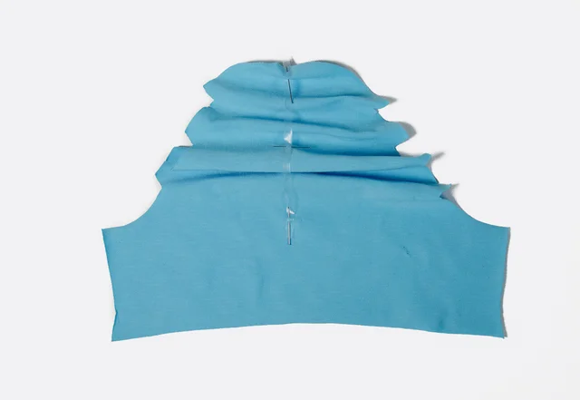 Raffung mit Gummiband