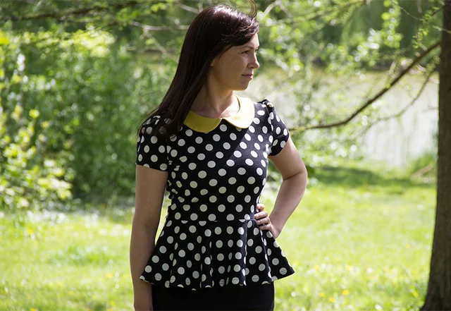 Schößchenshirt mit Bubikragen