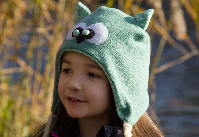 Nähanleitung mit kostenlosem Schnittmuster Eulen-Fleecemütze