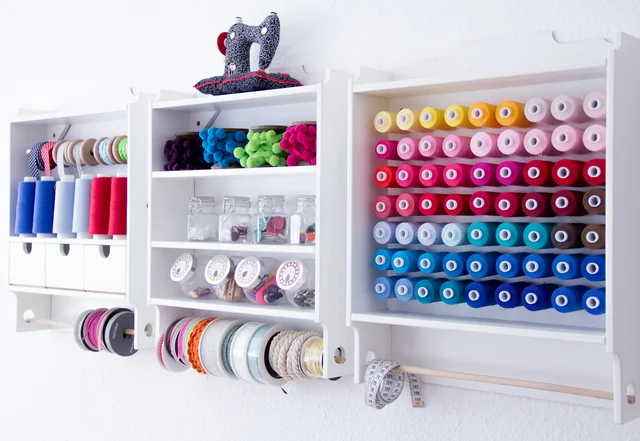 Ordnung im Nähzimmer Aufbewahrung aller Nähsachen