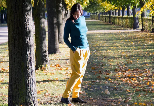 Schnittmuster Bundfaltenhose Herbst-Outfit Schnittmuster Bundfaltenhose Herbst-Outfit