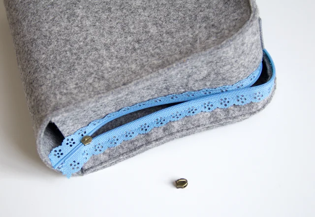 Nähanleitung Filzkoffer Reißverschluss einfädeln