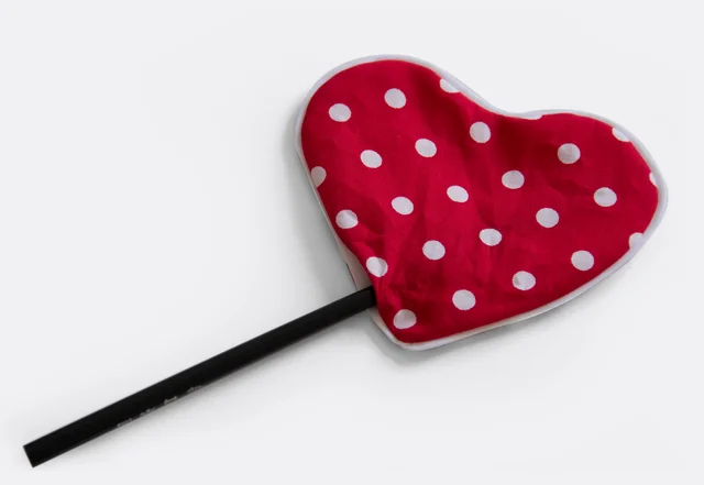 Nähanleitung Herztasche Wenden mit Essstaebchen