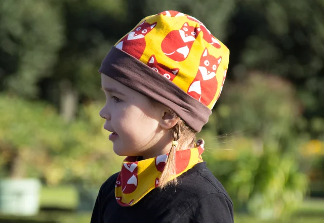 Nähanleitung Schnittmuster kostenlos Wendemütze für Kinder