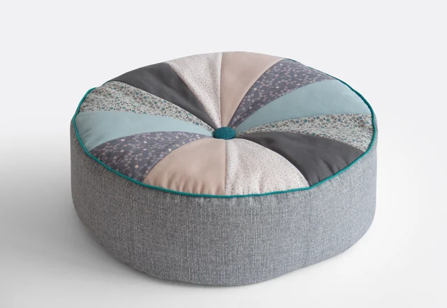 Schnittmuster kostenlos Sitzkissen Pouf mit Nähvideo Schnittmuster kostenlos Sitzkissen Pouf mit Nähvideo