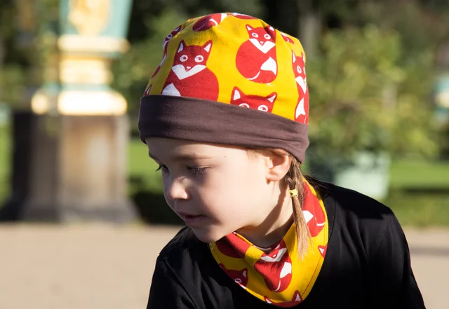 Schnittmuster kostenlos Wendemütze für Kinder nähen