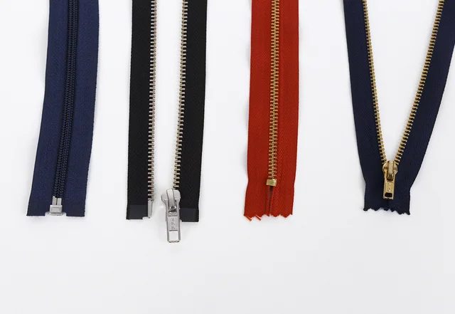 Teilbare und nicht teilbare Reißverschlüsse - Nähen lernen