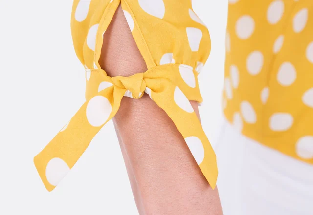 Schnittmuster Bluse Carmen Ärmel mit Bindeband nähen