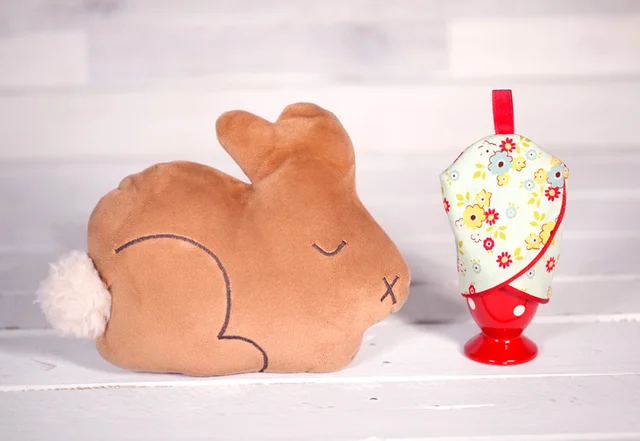 Anleitung Ostern Hase Kuscheltier Eierwärmer