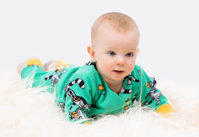 Anleitung Schnittmuster Babysachen Jacke und Hose