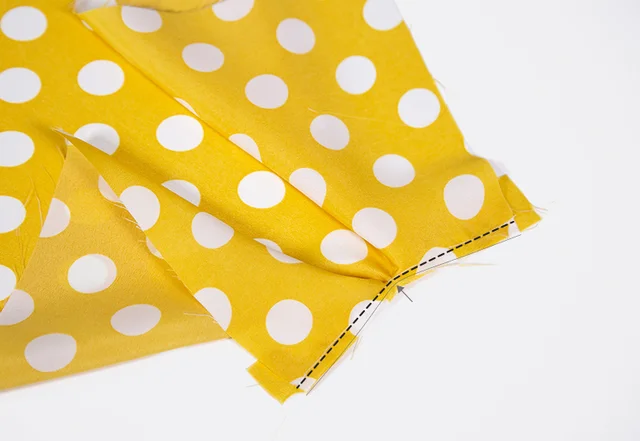 Bluse Ärmel Schlitz einfassen und nähen