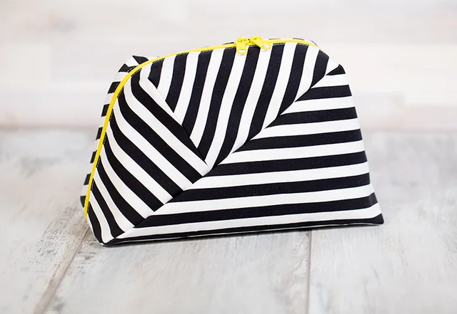 Kosmetiktasche selber nähen Kulturbeutel Schnittmuster gratis